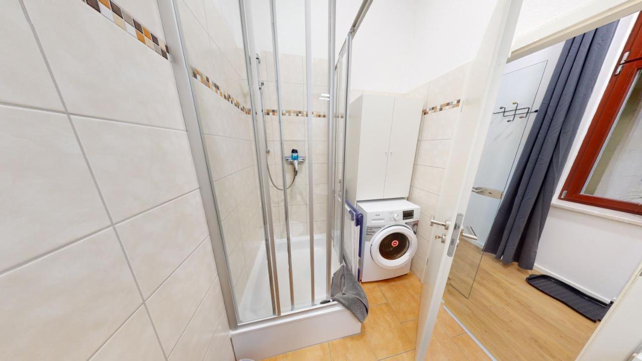 Sweethome - Luxus Pur - Grosse Kueche, Wifi Magdeburg Dış mekan fotoğraf