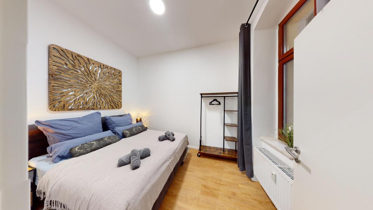 Sweethome - Luxus Pur - Grosse Kueche, Wifi Magdeburg Dış mekan fotoğraf